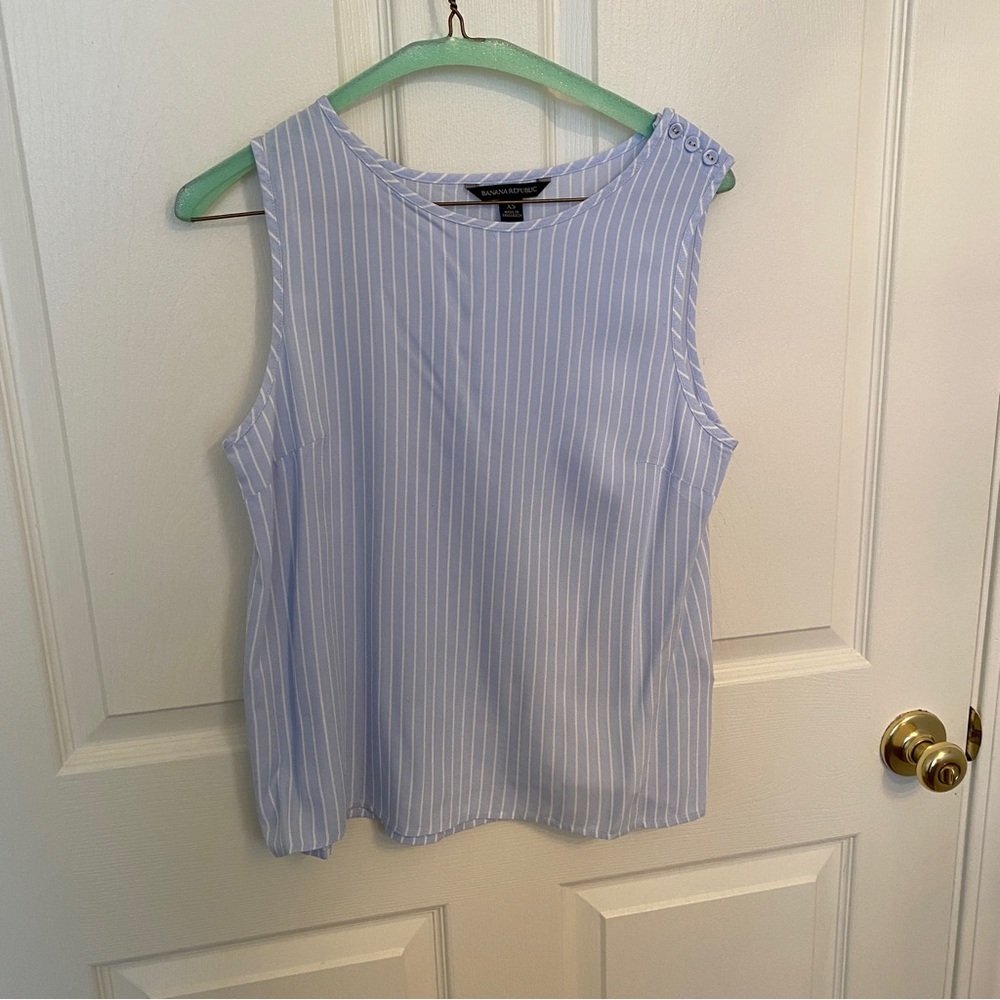 Banana Republic Vertical Stripes Sleeveless Blouse Button-Detail